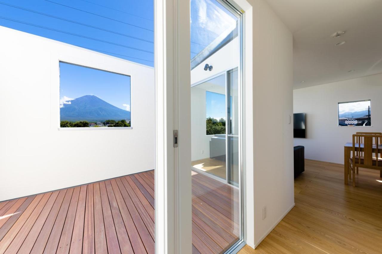 فيلا Frame View Mt.Fuji -West- فوجيكاواجوتشيكو المظهر الخارجي الصورة